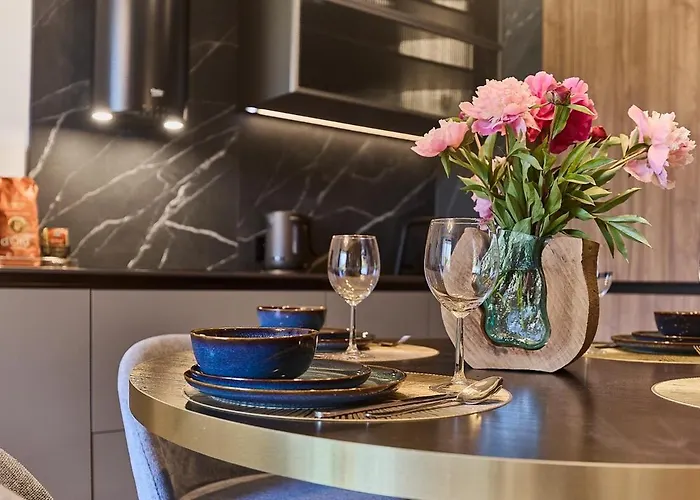 Golden Hour Apartments- Loft H 214 * Świnoujście