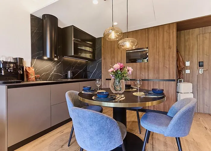 Golden Hour Apartments- Loft H 214 Świnoujście